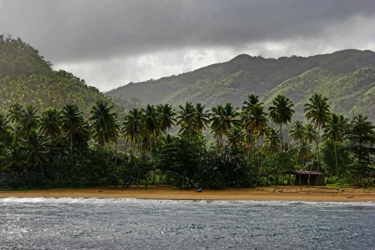 Transfers from Punta Cana Airport to Lake Enriquillo