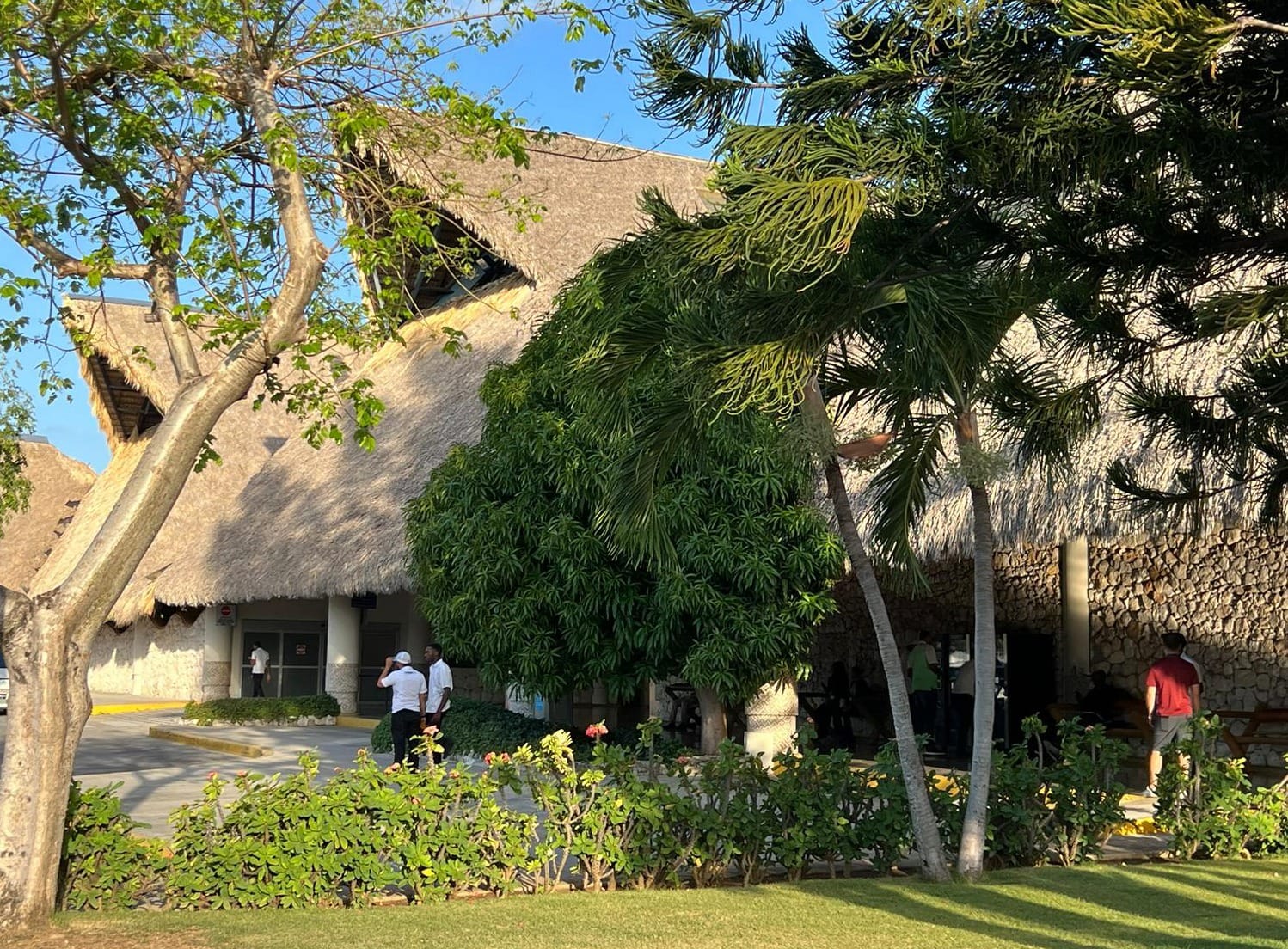 Restaurants in Veron